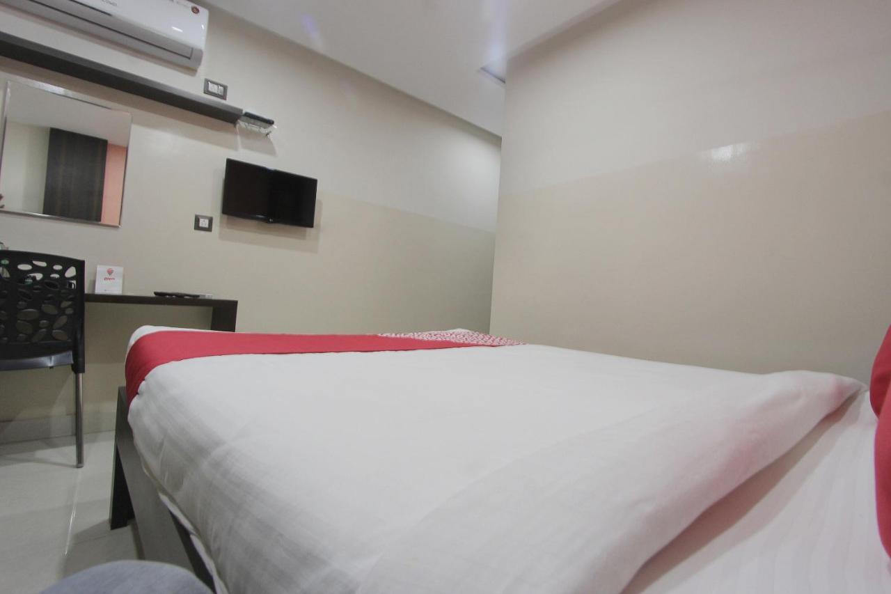 Capital O 70534 Habitat Suites And Rooms Bangalore Exteriör bild