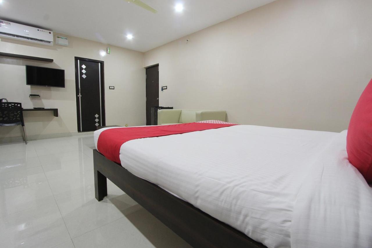 Capital O 70534 Habitat Suites And Rooms Bangalore Exteriör bild