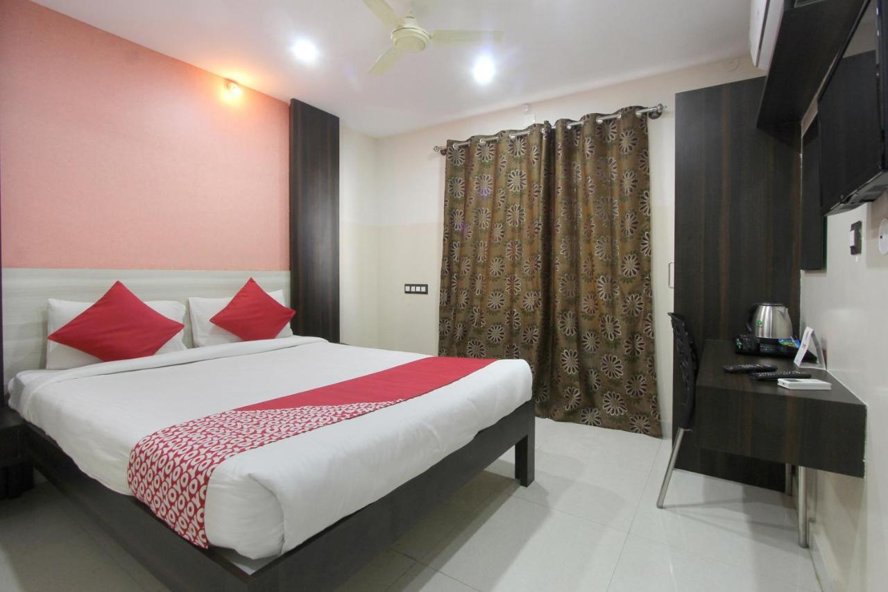 Capital O 70534 Habitat Suites And Rooms Bangalore Exteriör bild