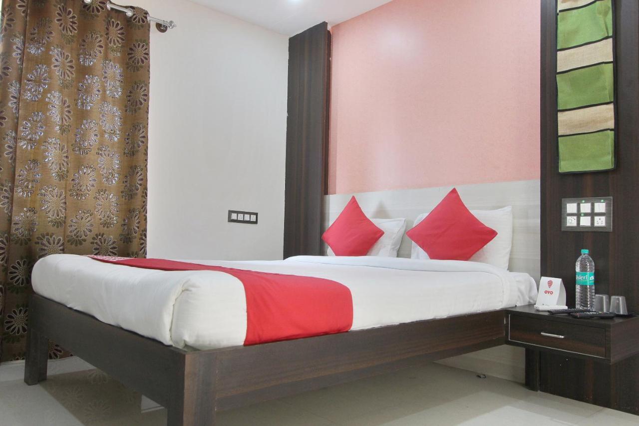 Capital O 70534 Habitat Suites And Rooms Bangalore Exteriör bild