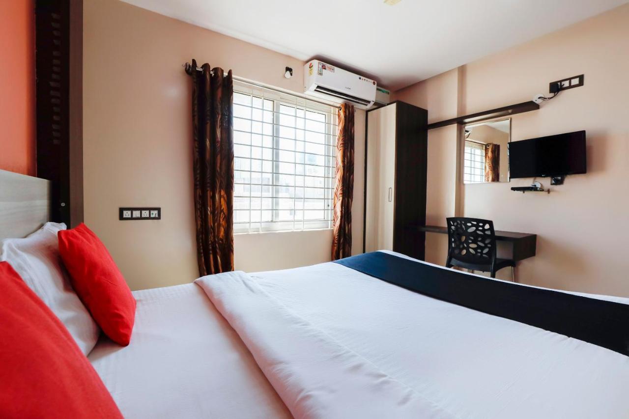 Capital O 70534 Habitat Suites And Rooms Bangalore Exteriör bild