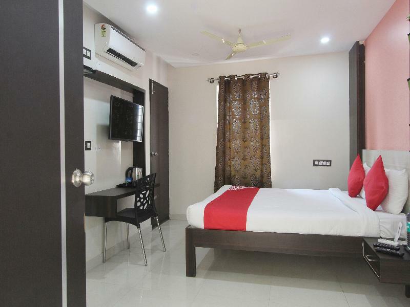 Capital O 70534 Habitat Suites And Rooms Bangalore Exteriör bild