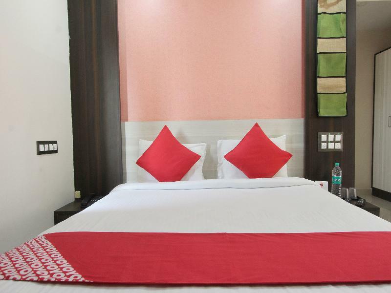 Capital O 70534 Habitat Suites And Rooms Bangalore Exteriör bild
