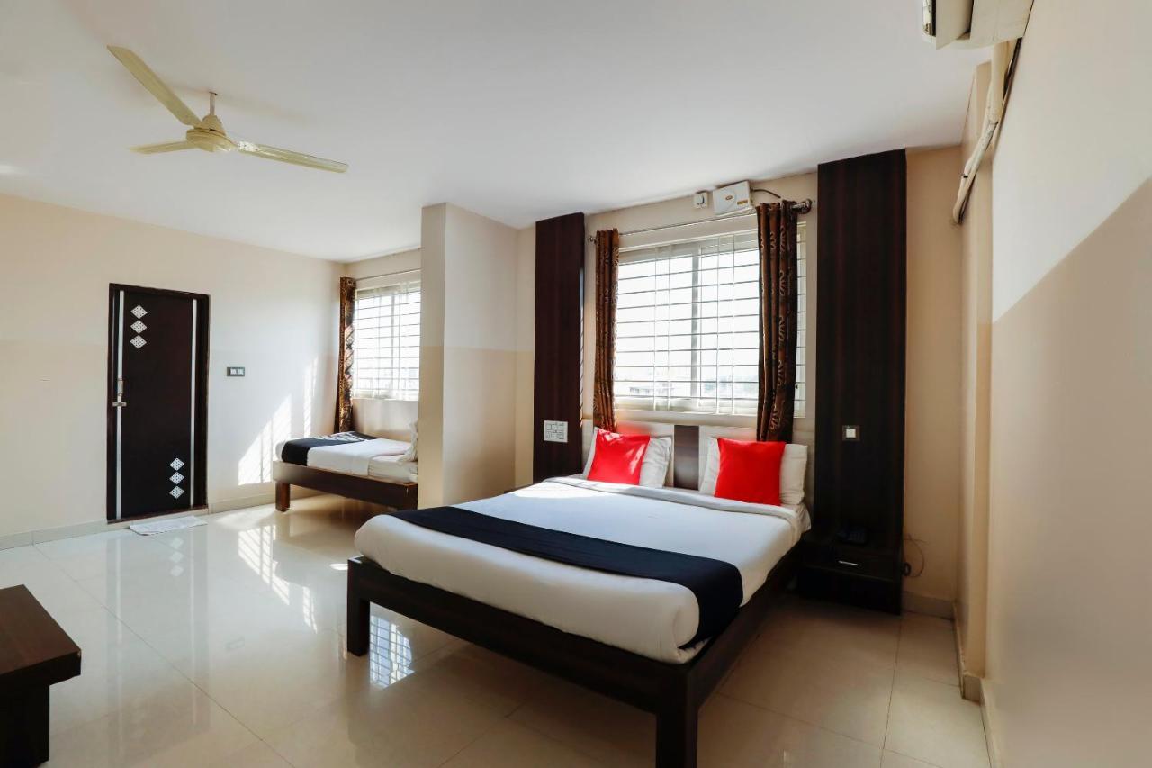 Capital O 70534 Habitat Suites And Rooms Bangalore Exteriör bild