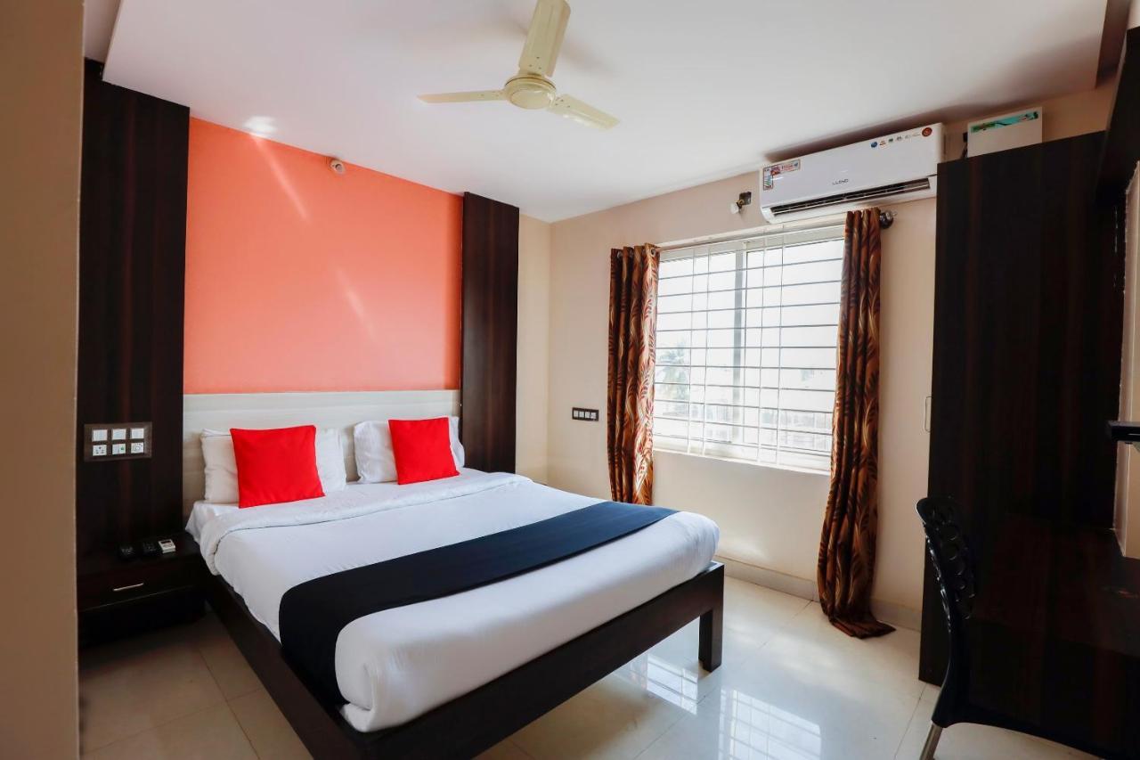Capital O 70534 Habitat Suites And Rooms Bangalore Exteriör bild